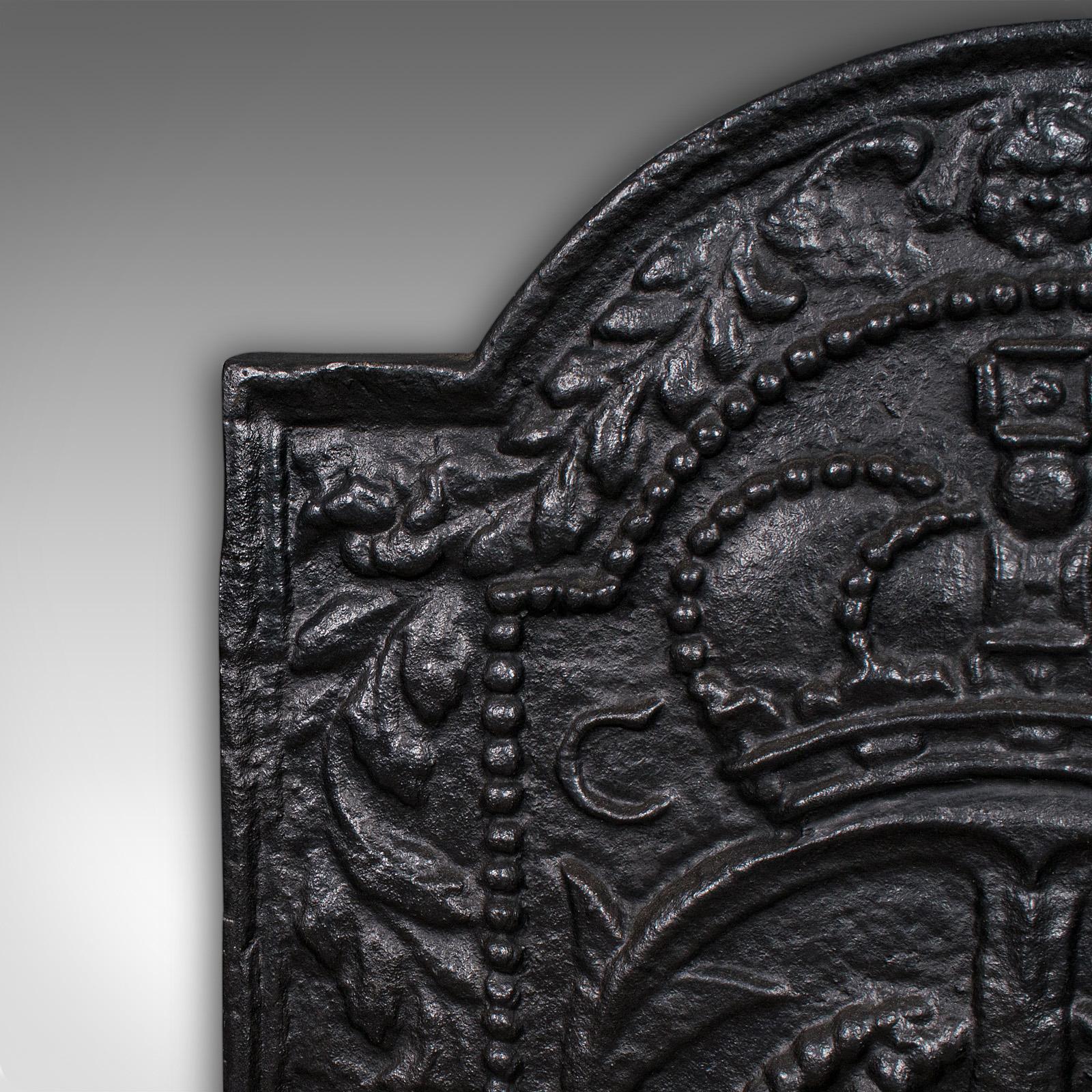 Ferro Antico retro fuoco marittimo, inglese, Riflettore per caminetto in ghisa, vittoriano in vendita