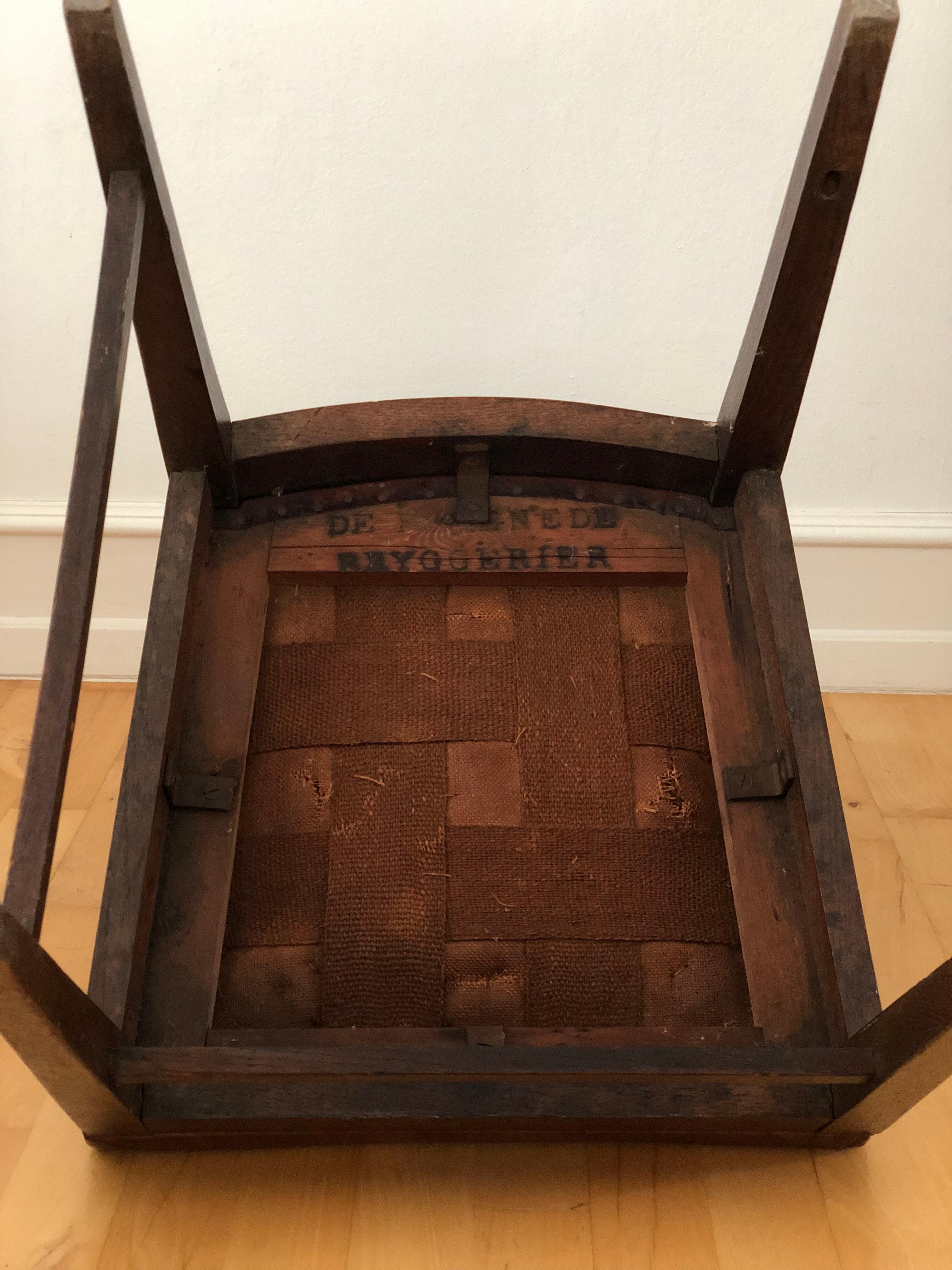 Chaise de salle à manger ancienne marquée Copenhague Danemark 1902 en vente 4