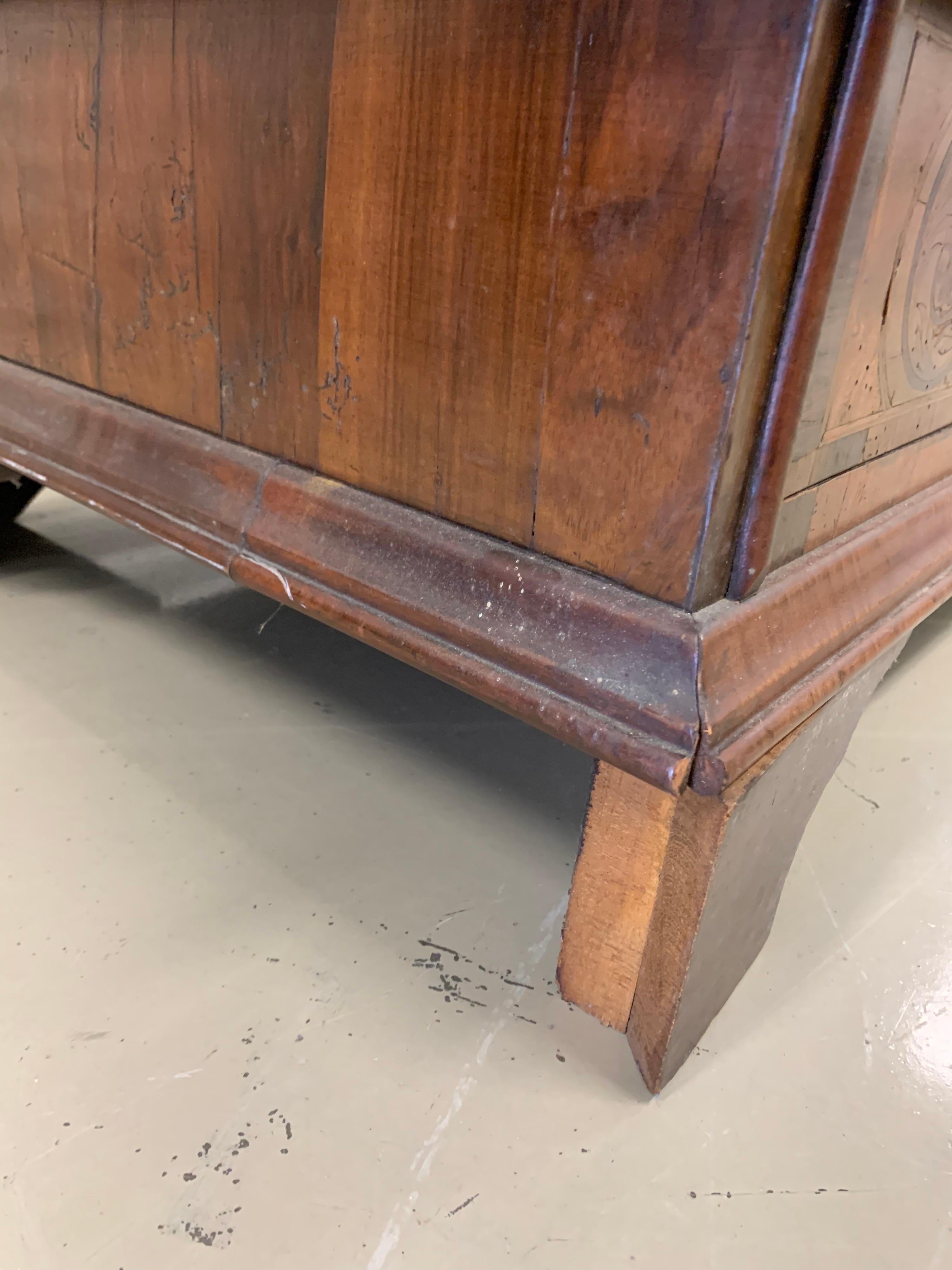 Antique Marquetry Chest of Drawers Commode Dresser Made in Italy 1