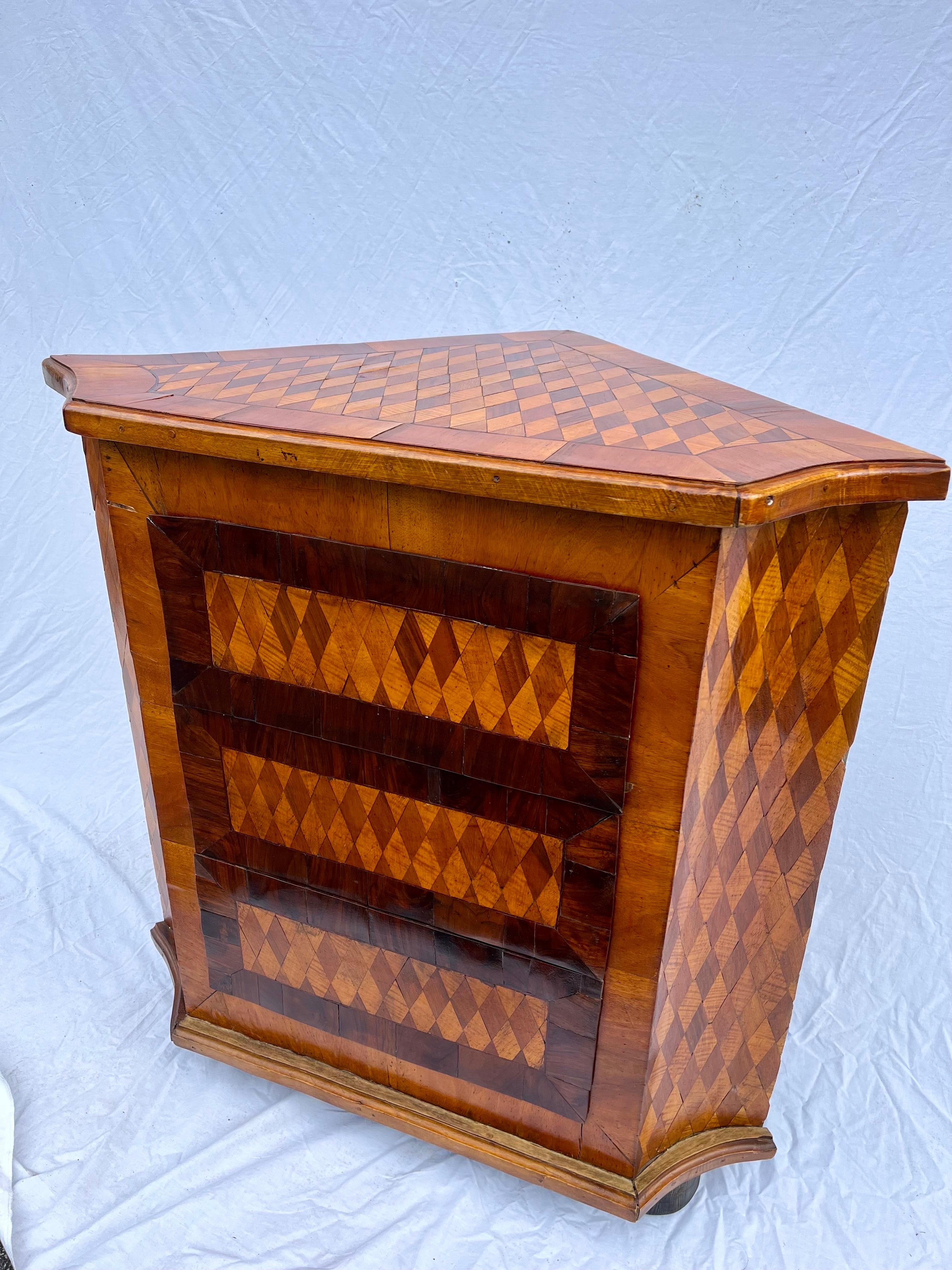 Antique Marquetry Diamond Inlaid Wood Three Drawer Corner Cabinet Chest or Table In Good Condition In Atlanta, GA