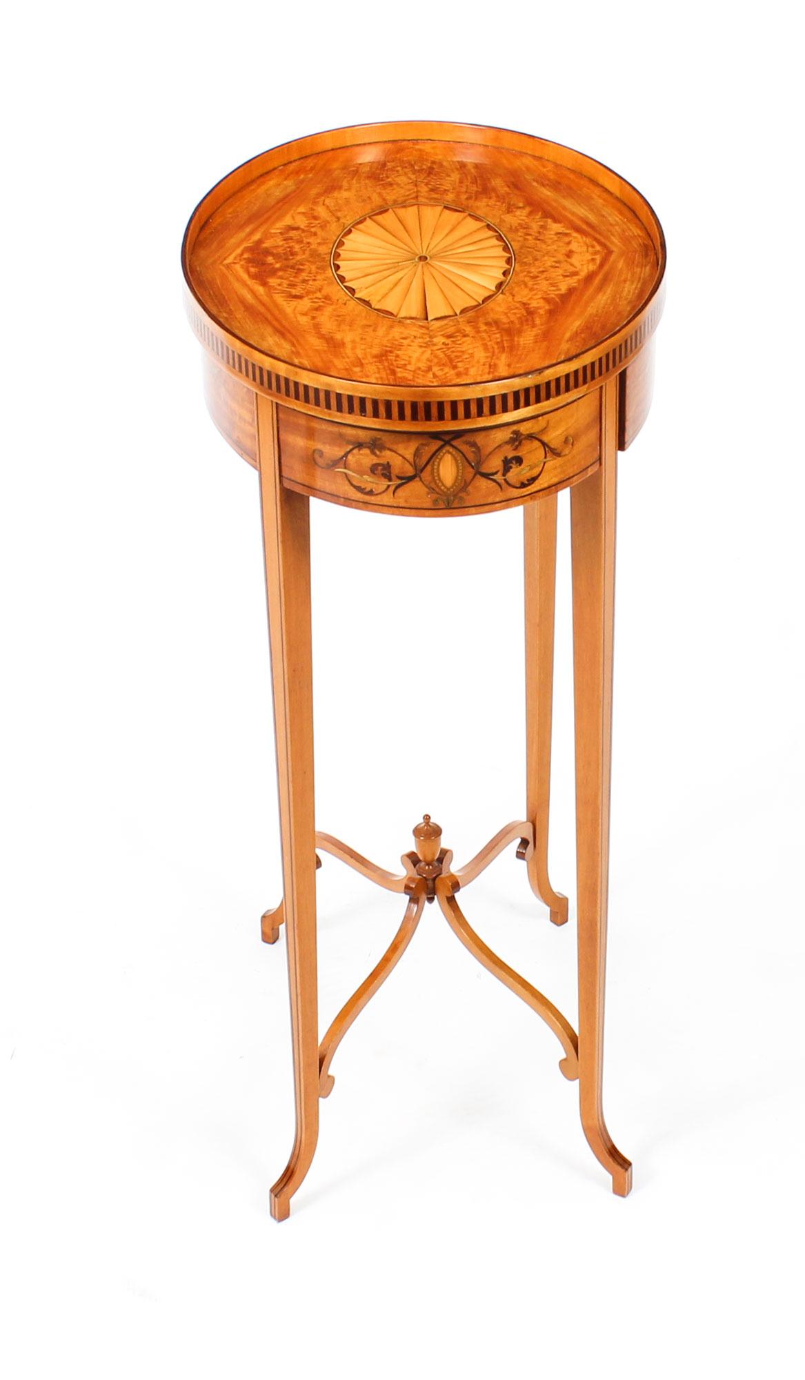 Late 19th Century Antique Marquetry & Shell Inlaid Satinwood Oval Occasional Table, 19th Century