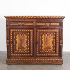 Buffet ancien en bois marqueté