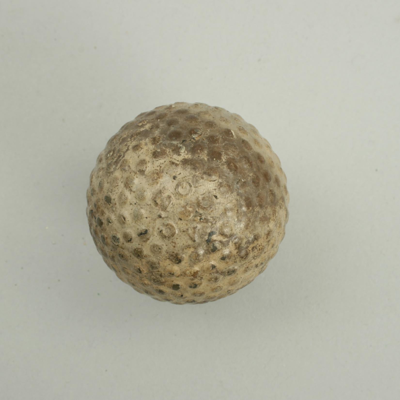 Antique Martins Bramble 'Zodiac' Golf Ball, Rubber Core, circa 1900 In Good Condition In Oxfordshire, GB