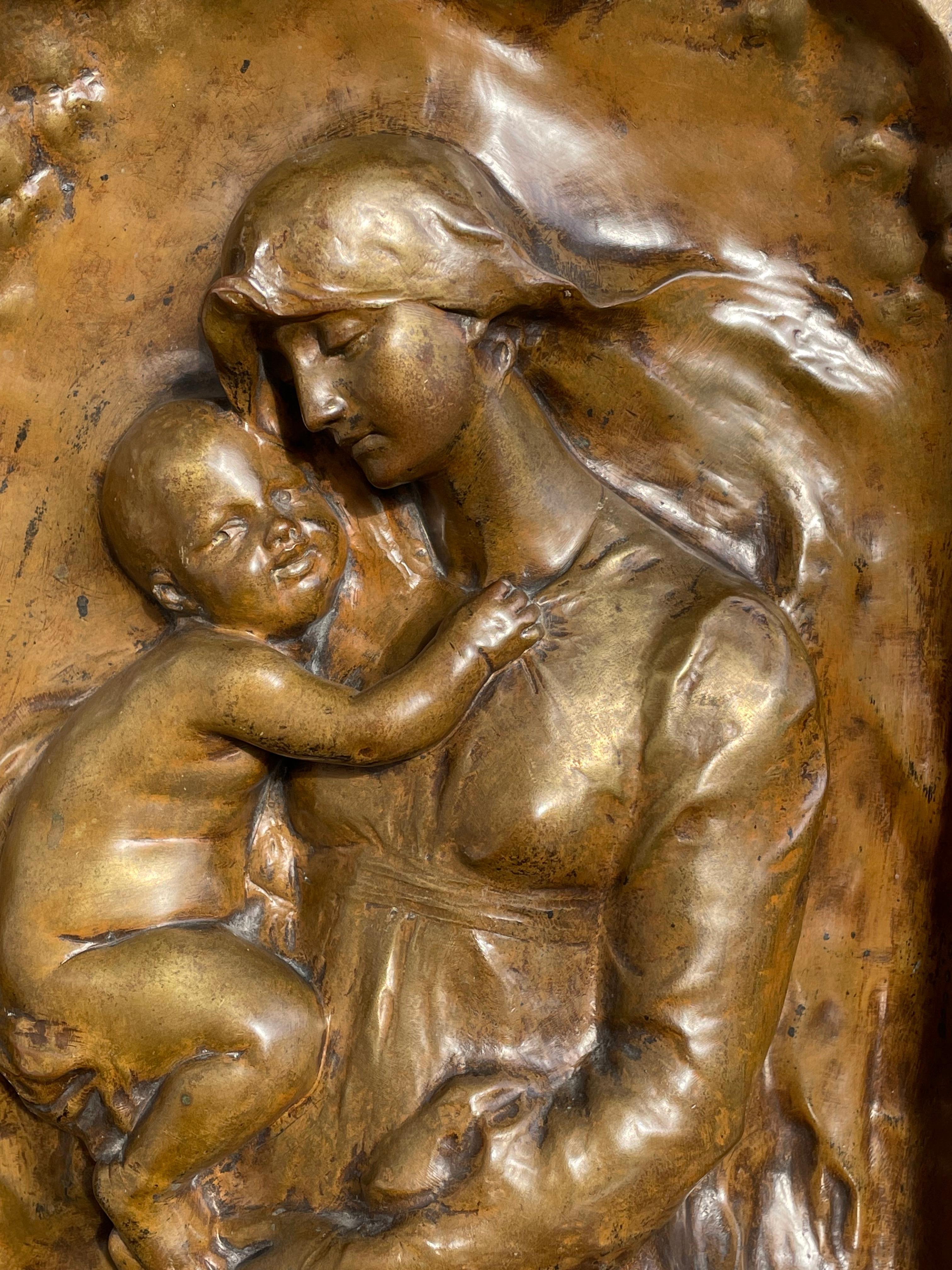 Antike Wandplakette Maria & Jesus aus Bronze von Susse Freres für Adolphe Itasse, 1880er Jahre im Zustand „Hervorragend“ im Angebot in Lisse, NL