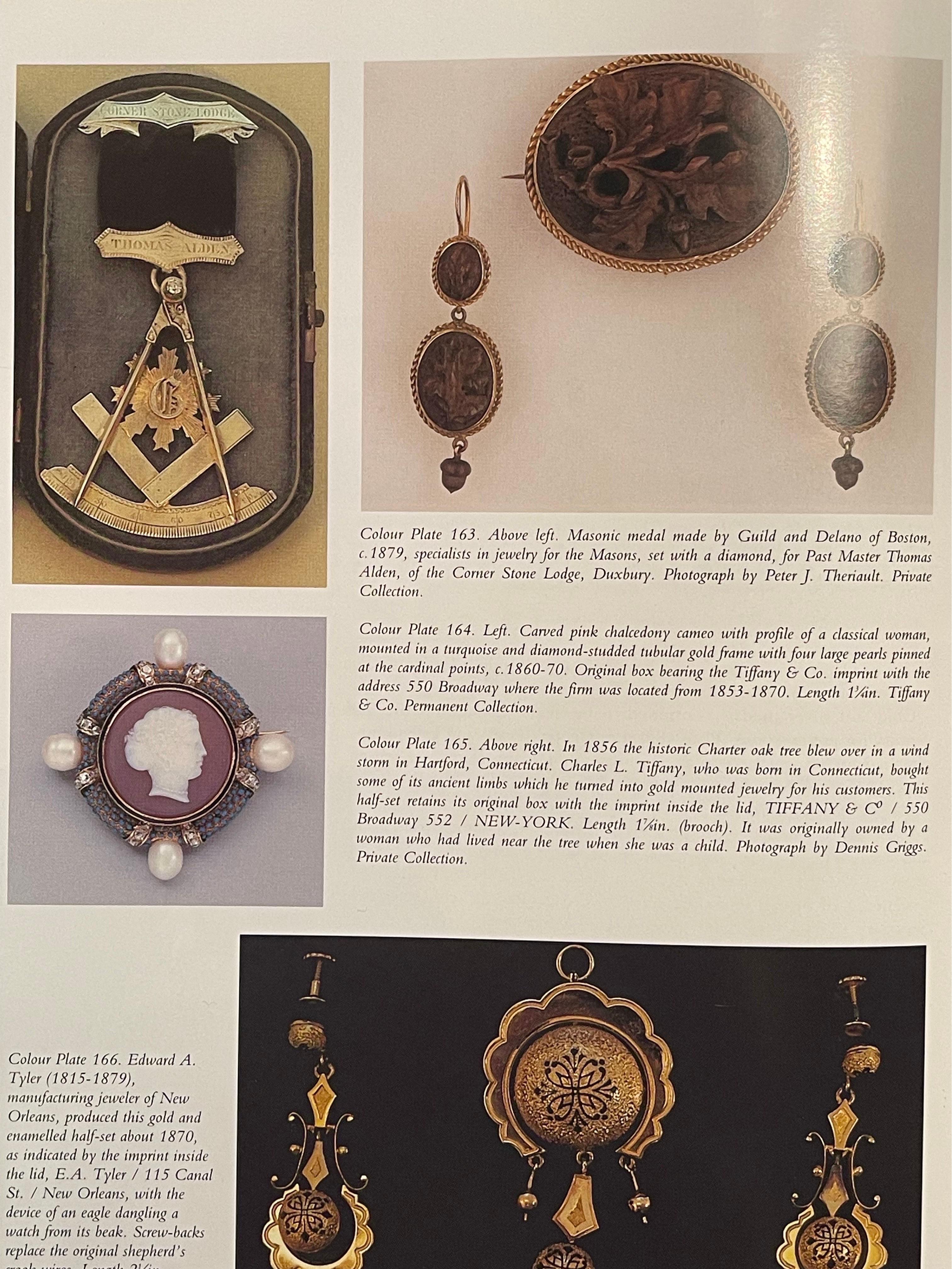 Antique Masonic Freemasonry 14K Gold Amethyst Enamel Medal C 1876               In Good Condition For Sale In Firenze, IT