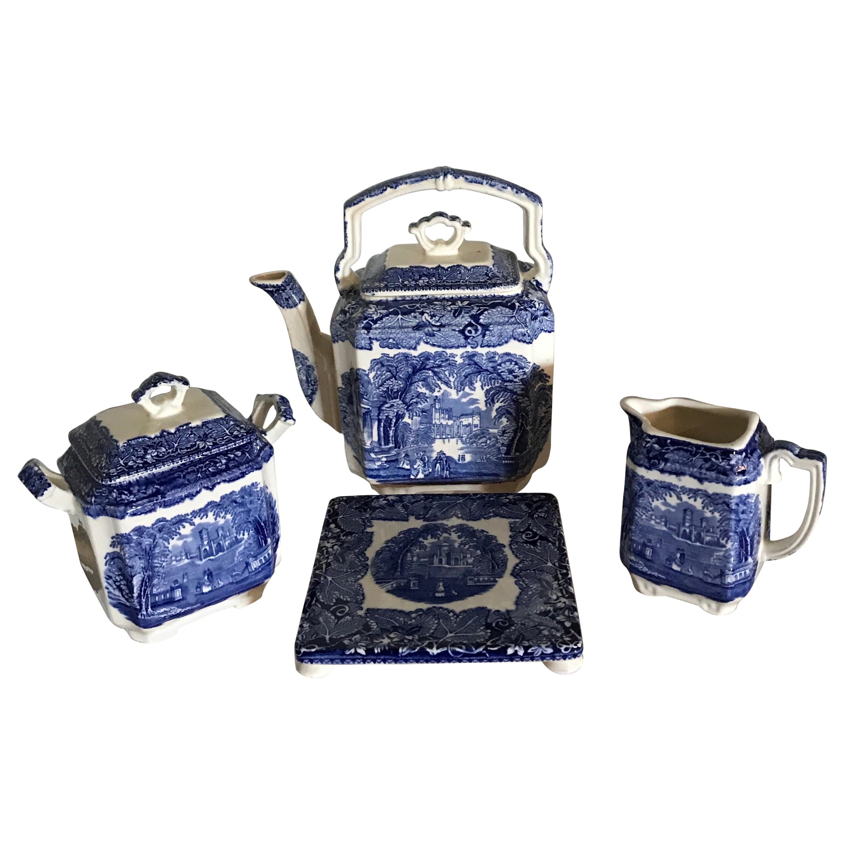 Antique service à thé anglais en pierre de fer de quatre pièces de Mason's en vente