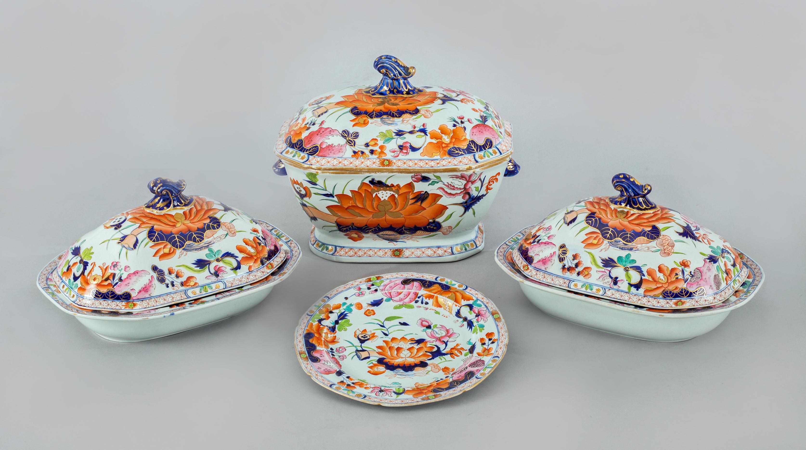 Georgian Antique Mason's Ironstone China Water Lily Pattern Part Dinner Service