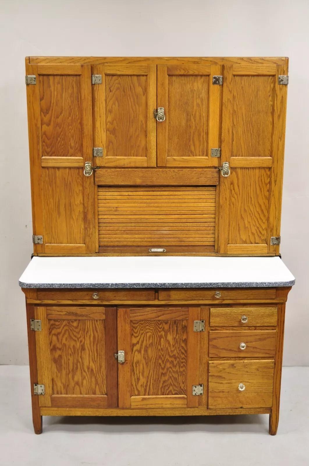 Armoire de cuisine antique Mastercraft en chêne, porcelaine, émail et Hoosier en vente 8