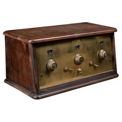 Radio de table antique "Masterpiece" 6F6 à 5 tubes par Freshman