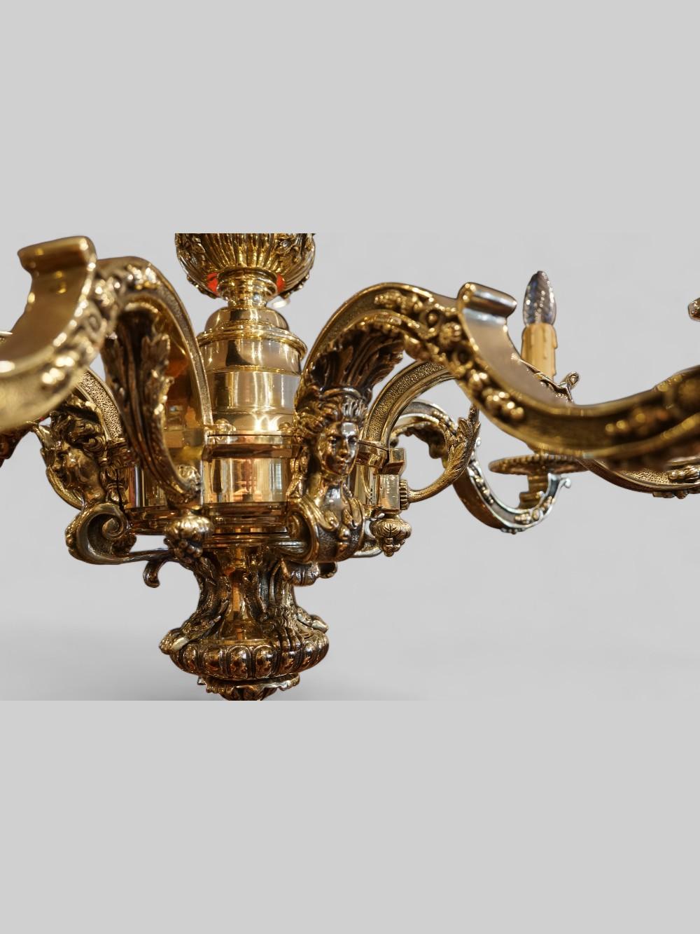 Antique Mazarin bronze chandelier For Sale 3
