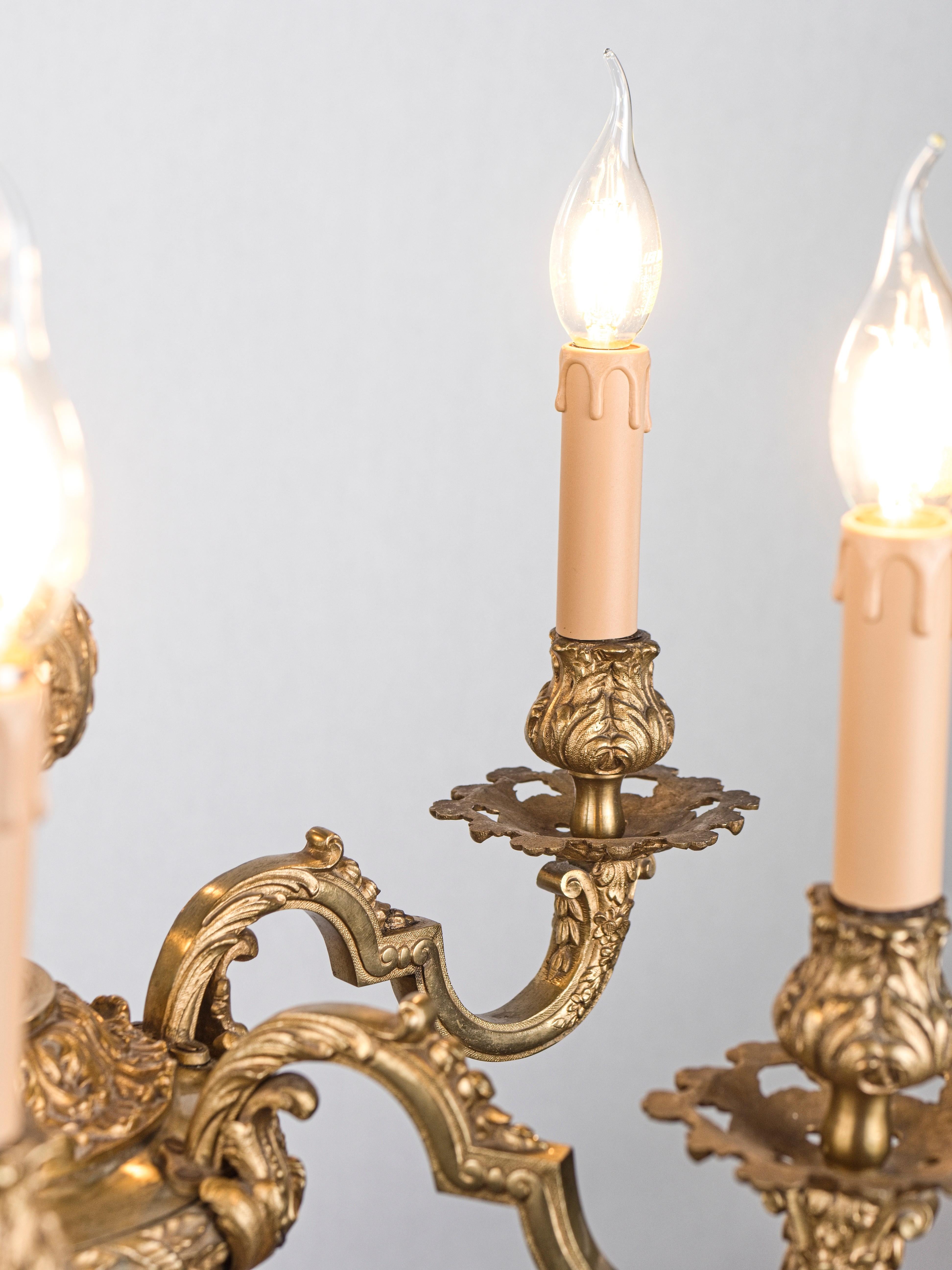 Antique Mazarin chandelier. Gilded bronze For Sale 3