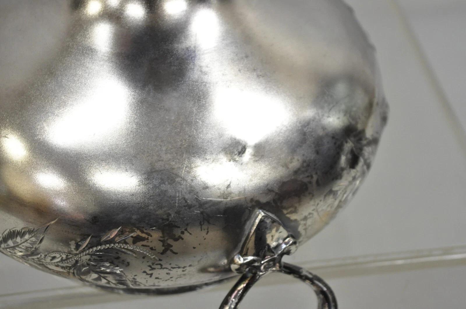 Antigua sopera Mead & Robbins Victorian Silver Plated Floral Repousse Fancy Soup Tureen en venta 3