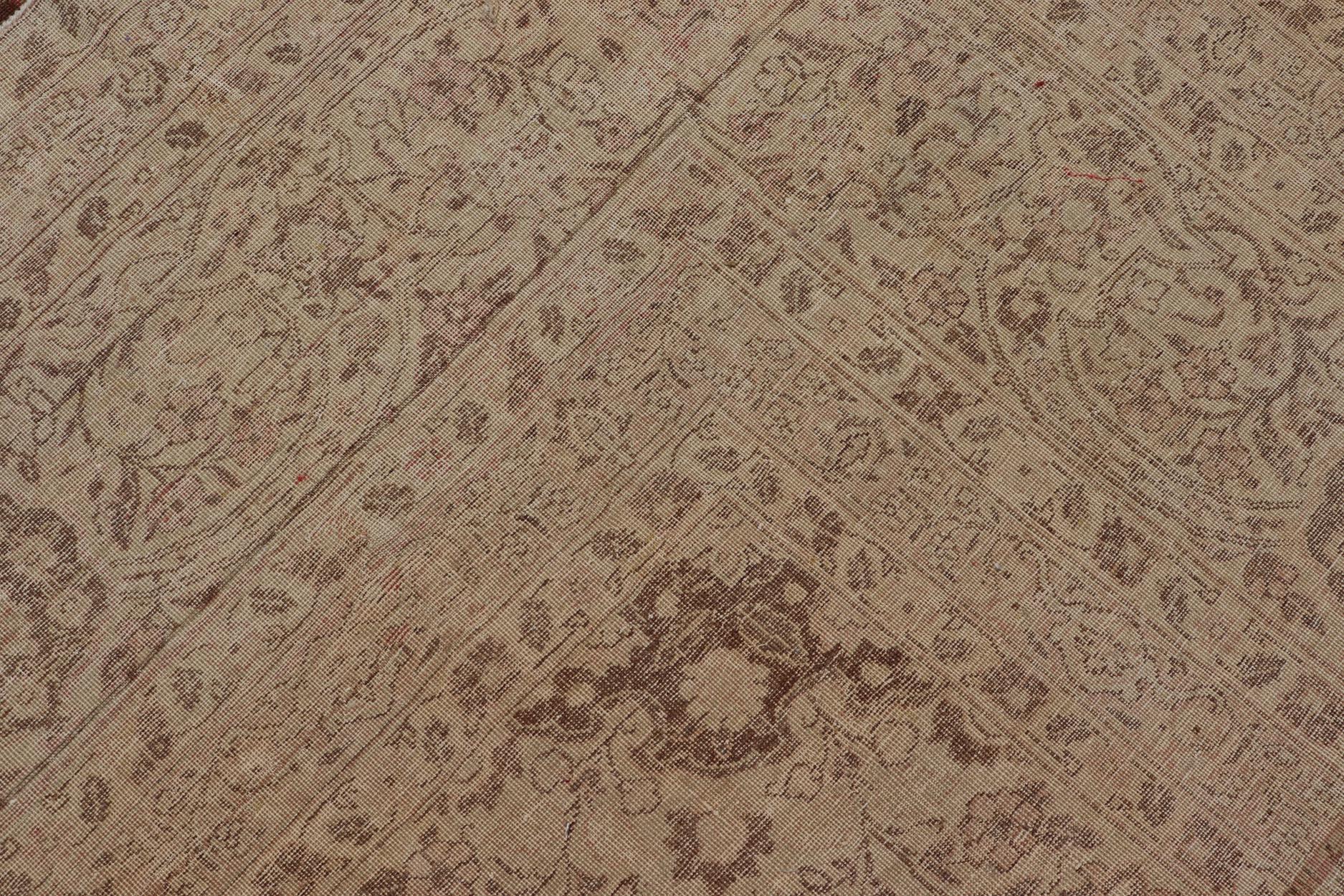 Antique Medallion Tabriz Carpet in Pink, Light Brown, Camel, Taupe, and Salmon For Sale 12