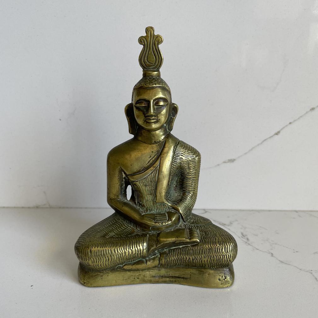 Antique Meditation Buddha, Sri Lanka, early 20th century. For Sale 6