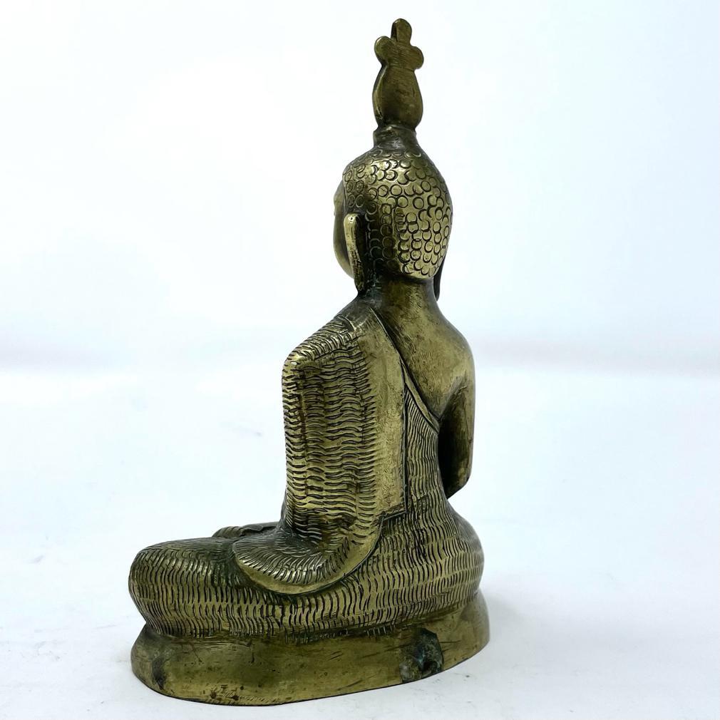 Sri Lankan Antique Meditation Buddha, Sri Lanka, early 20th century. For Sale
