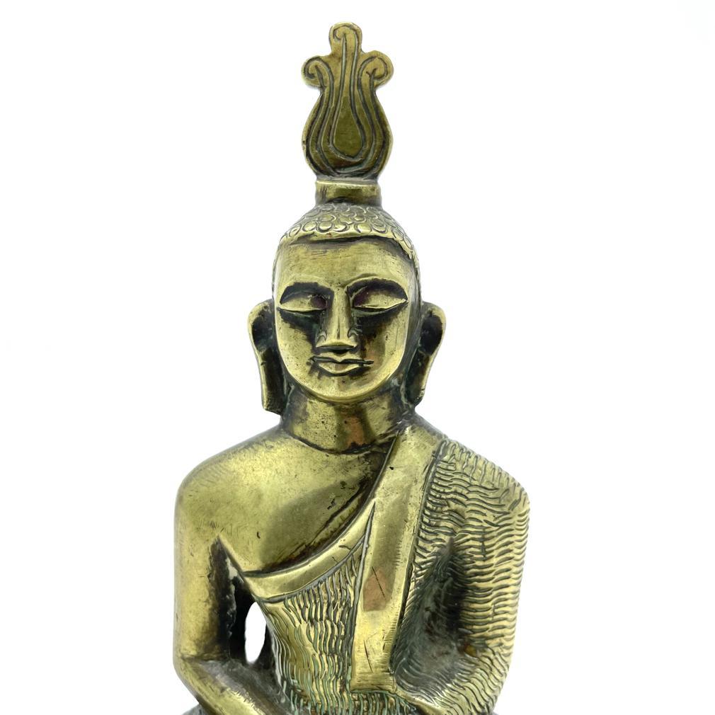 Antique Meditation Buddha, Sri Lanka, early 20th century. In Good Condition In Point Richmond, CA