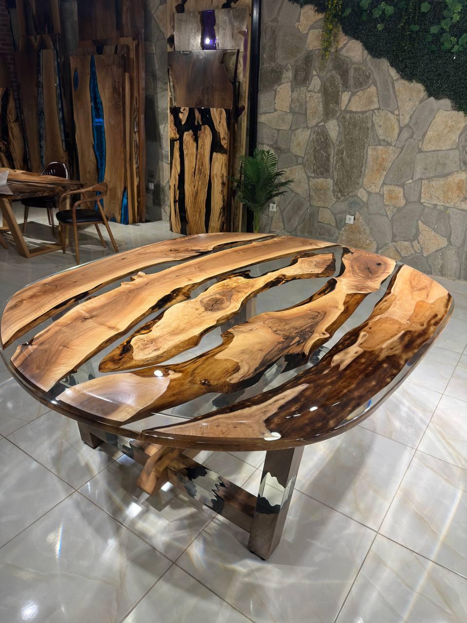 Turco Tavolo da pranzo ovale grande in legno di noce con resina epossidica trasparente - Tavolo ovale in vendita