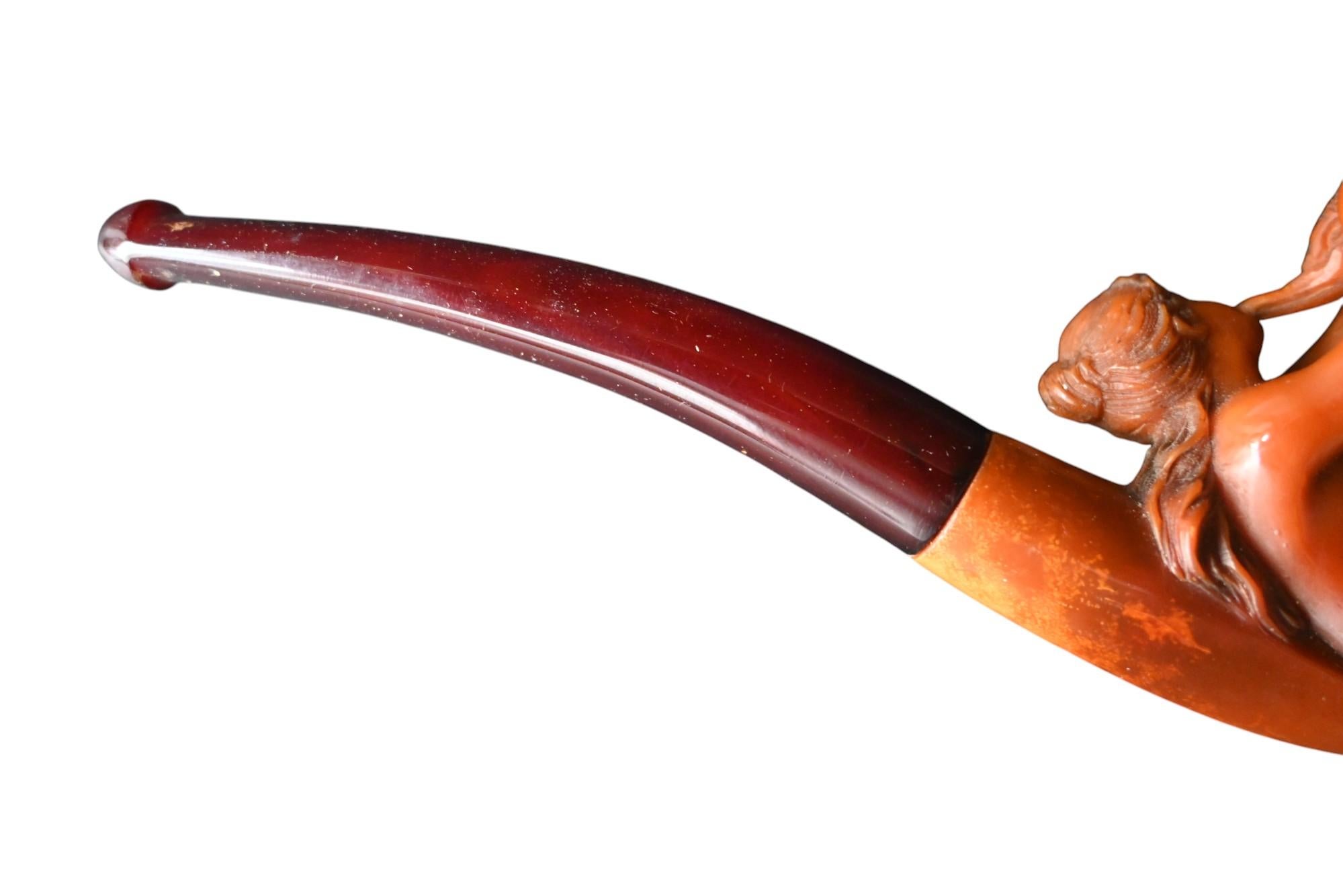 Ancienne pipe en écume - Léda et le cygne, sculpture érotique - Circa 1900 en vente 1