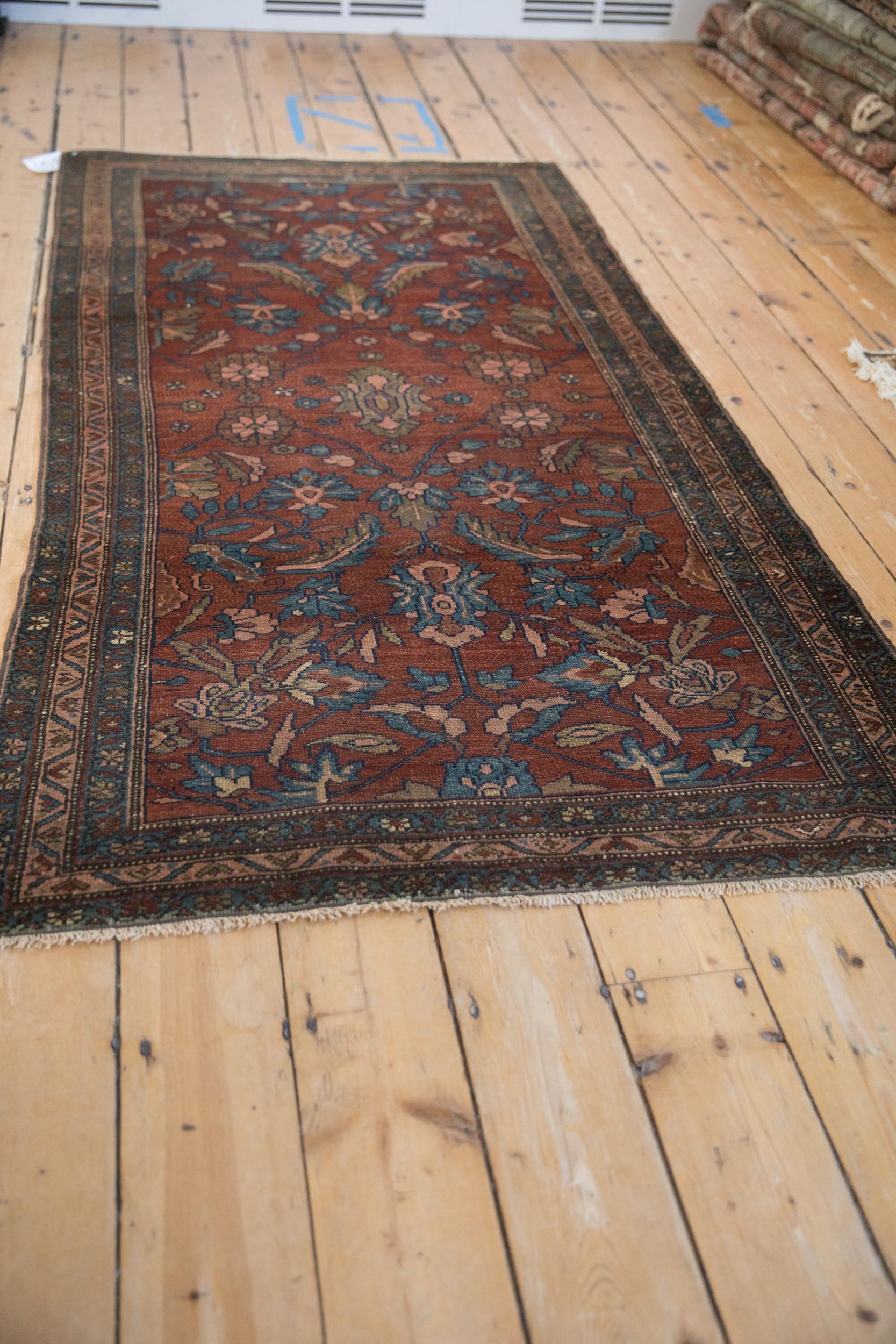 Antiker Mehriban-Teppich (Persisch) im Angebot