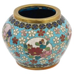 Antiguo jarrón japonés de esmalte cloisonné de la era Meiji