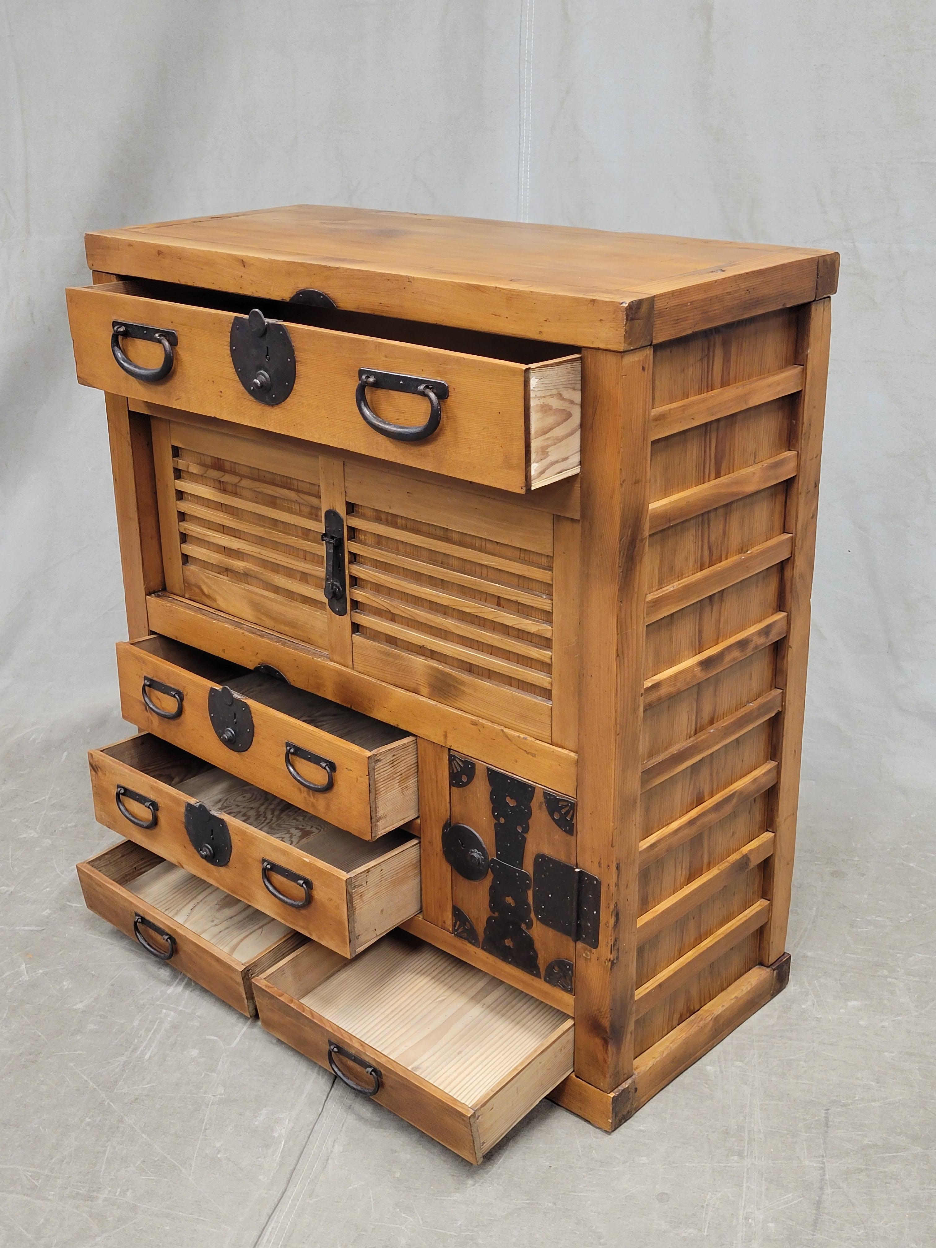 Hand-Crafted Antique Meiji Era Japanese Kansai Style Cypress and Cedar Merchant's Tansu Chest For Sale