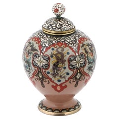 Ancienne jarre japonaise Meiji en émail cloisonné rose avec dragons et oiseaux Phoenix
