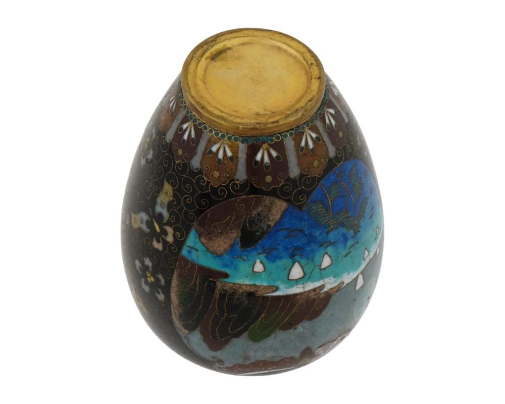 Antique Meiji Japanese Cloisonne Enamel Wireless Vase with Snow Scenery 1