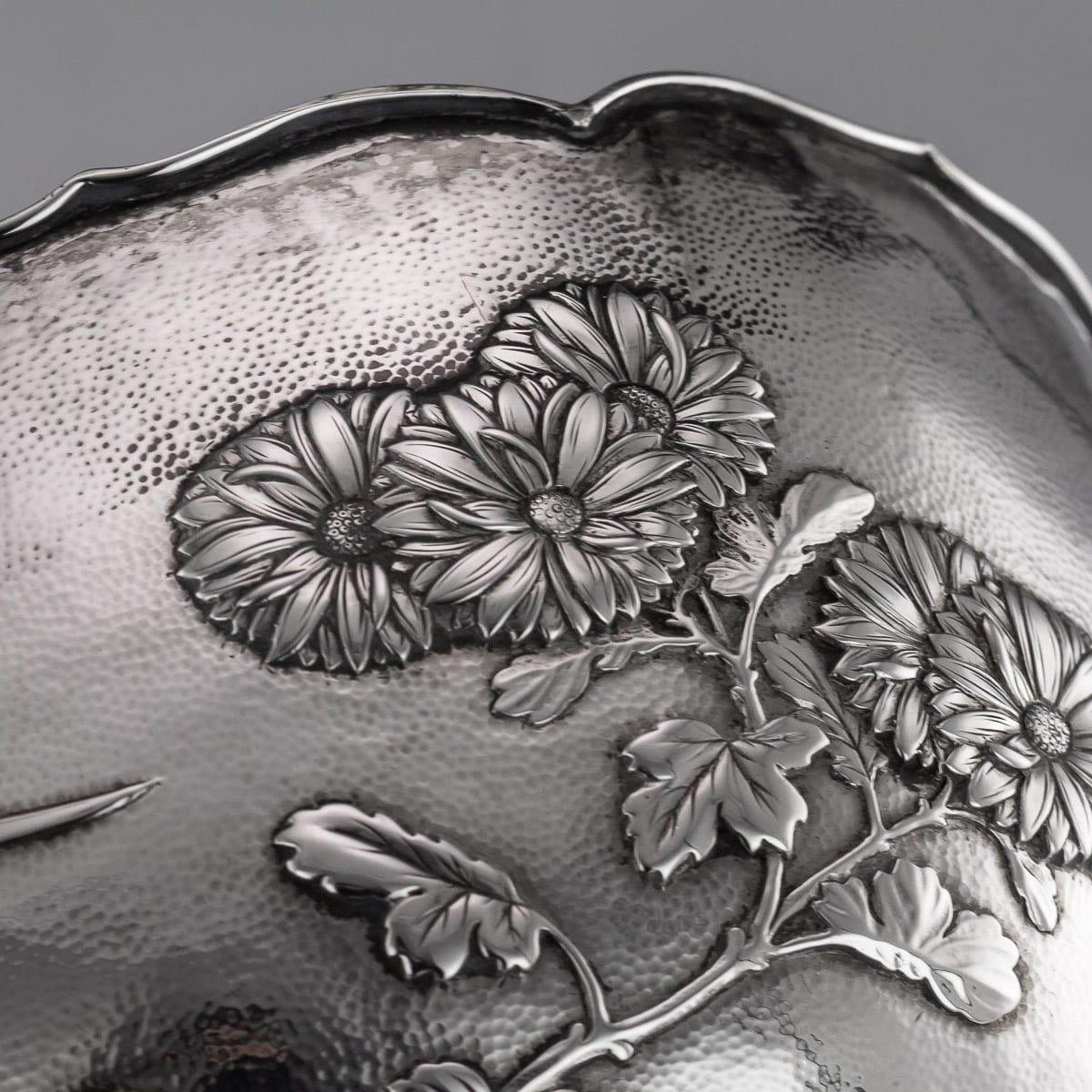 Antique Meiji Japanese Solid Silver Iris & Chrysanthemum Bowl, circa 1900 5