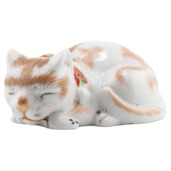 Antique Meiji Kutani Model of a Recumbent Sleeping Cat Sculpture 19th Century