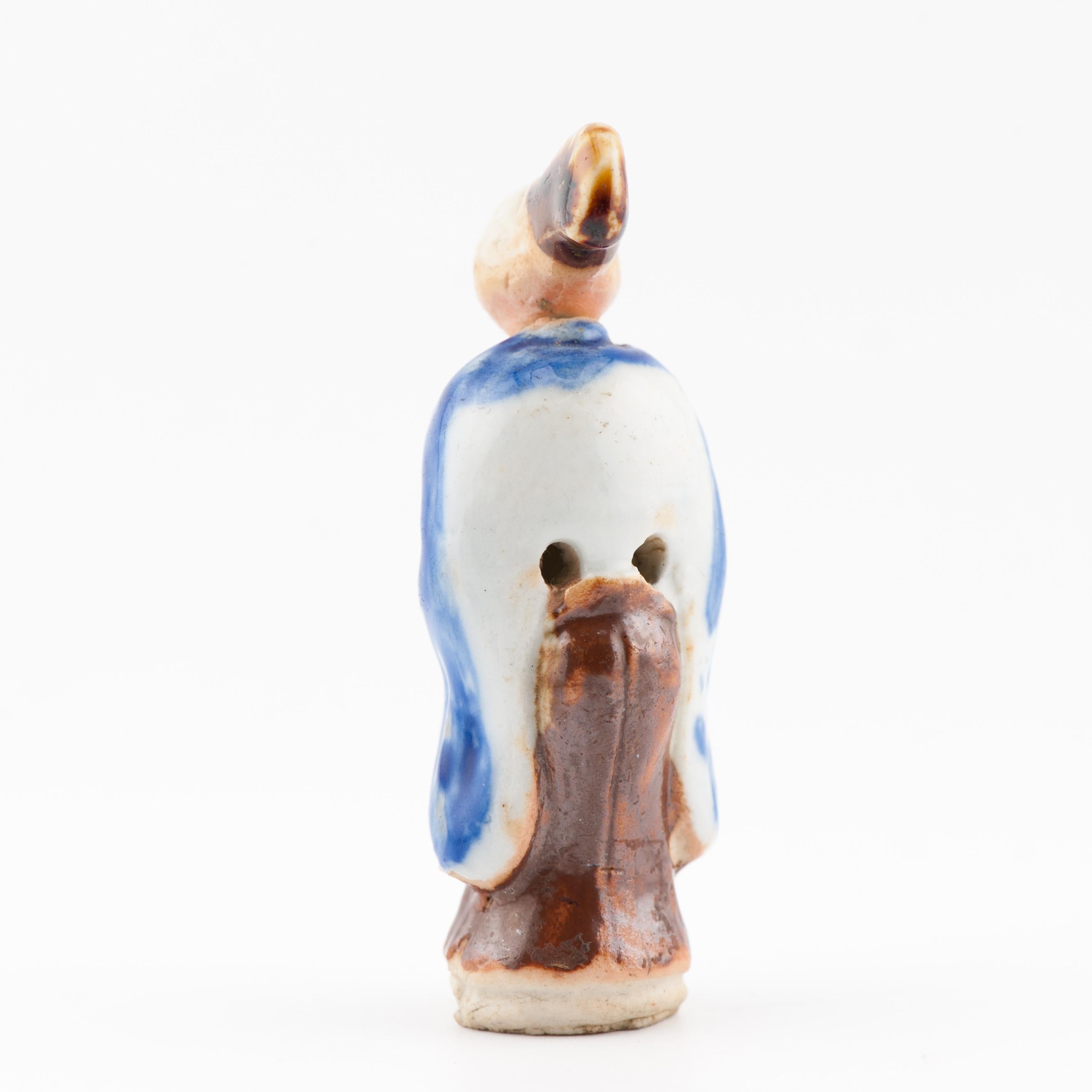 Edo Antico Hirado Netsuke giapponese del periodo Meiji 19C con scimmia danzante Sanbosa in vendita