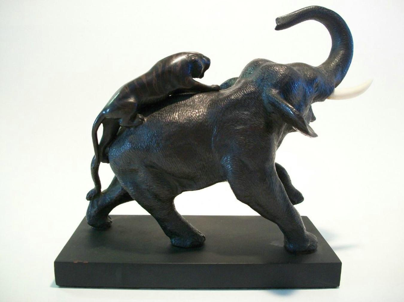 Antique Meiji Period Bronze & Bone Elephant Sculpture, Japan, 19th Century In Good Condition For Sale In Chatham, ON