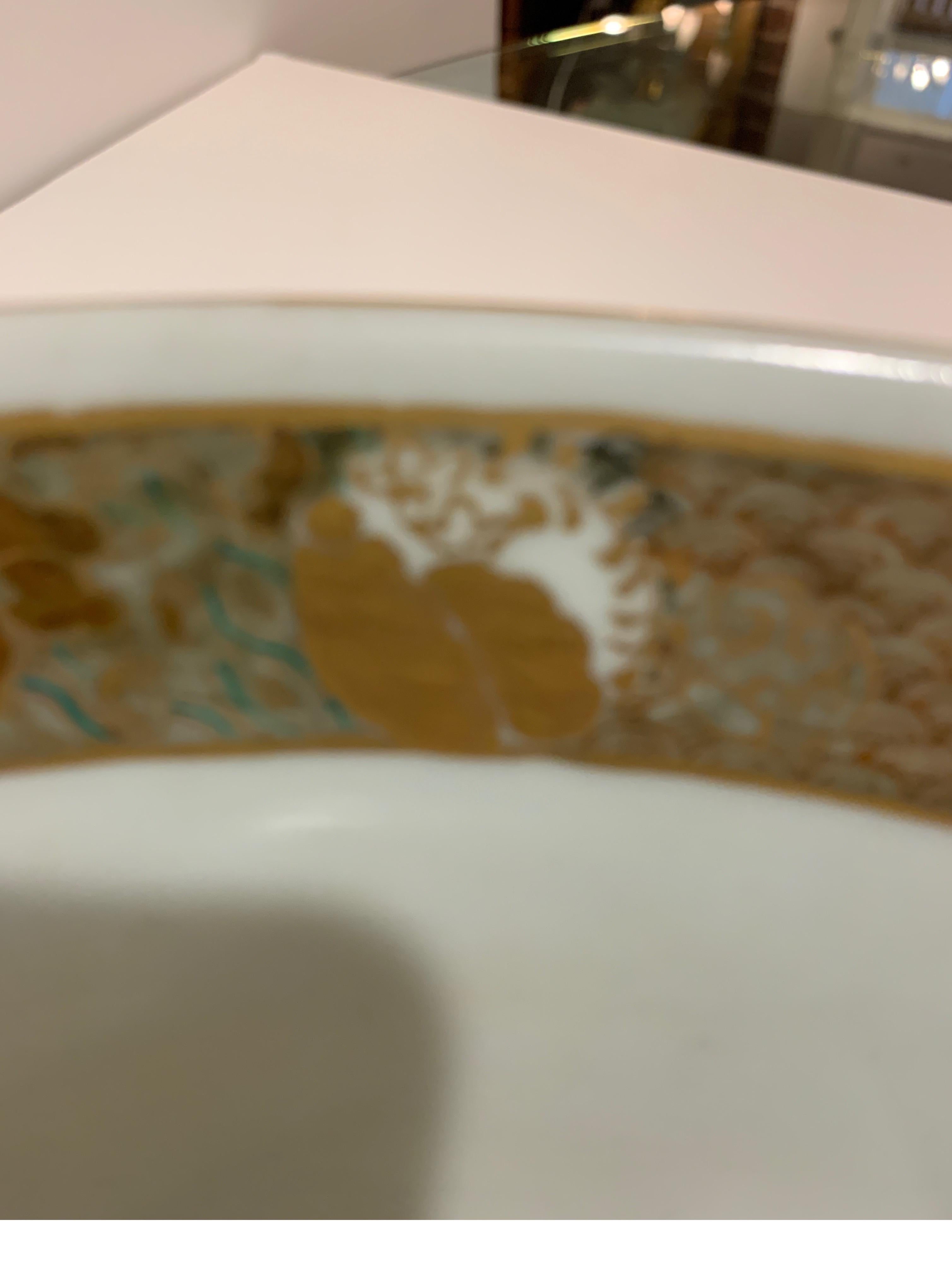 Antique Meiji Period Hand Painted Porcelain Bowl Signed by Artist In Excellent Condition In Lambertville, NJ