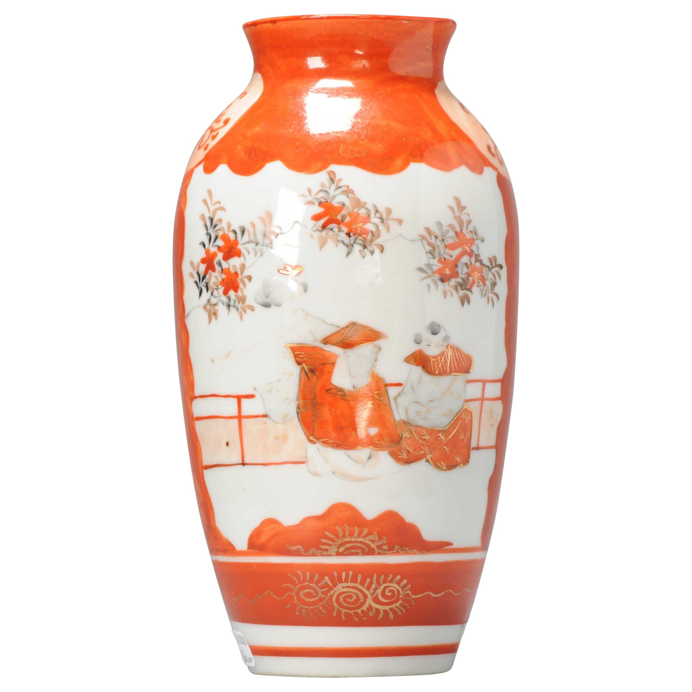 Antico vaso giapponese Kutani del periodo Meiji, rosso e bianco, XIX secolo