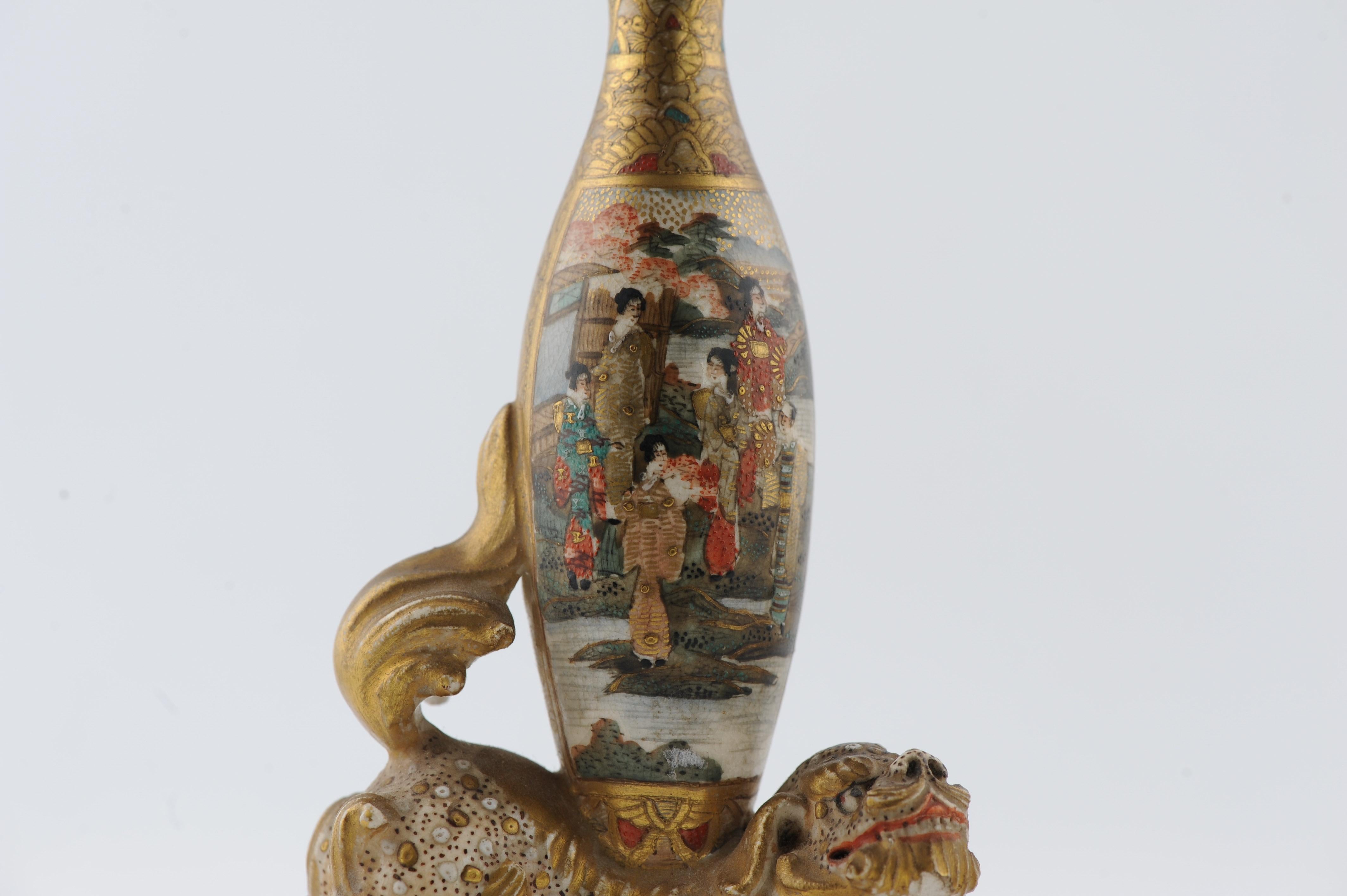 Antique Meiji period Japanese Satsuma Lion with Vases mark Japan 19c 9