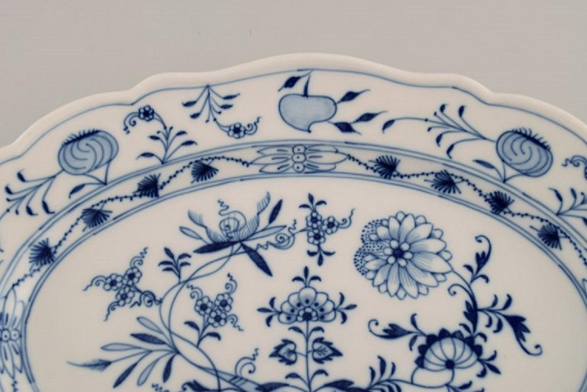 German Antique Meissen Blue Onion Serving Dish in Hand-Painted Porcelain, Late 19th C