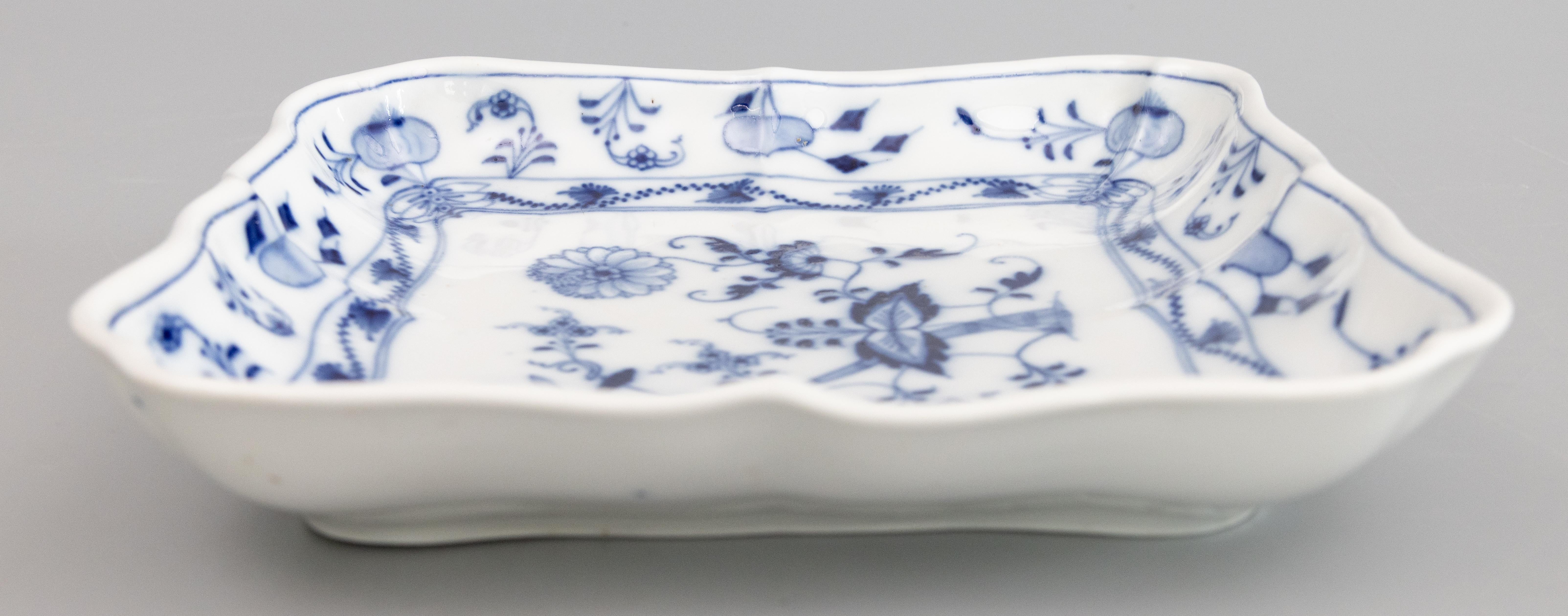 Hand-Painted Antique Meissen Blue Onion Square Scalloped Porcelain Dish For Sale