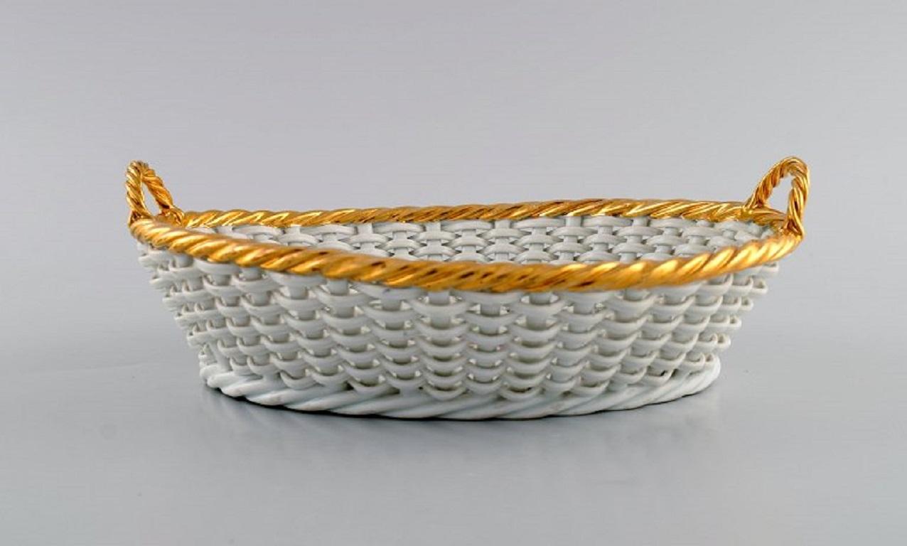 19th Century Antique Meissen Braided Porcelain Basket with Handles, Late 19th C For Sale