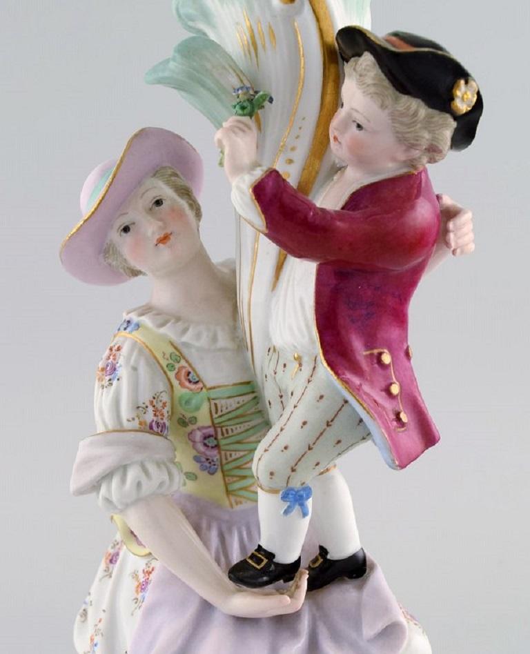 Antique Meissen Candlestick in Hand-Painted Porcelain, Late 19th C In Good Condition For Sale In Copenhagen, DK