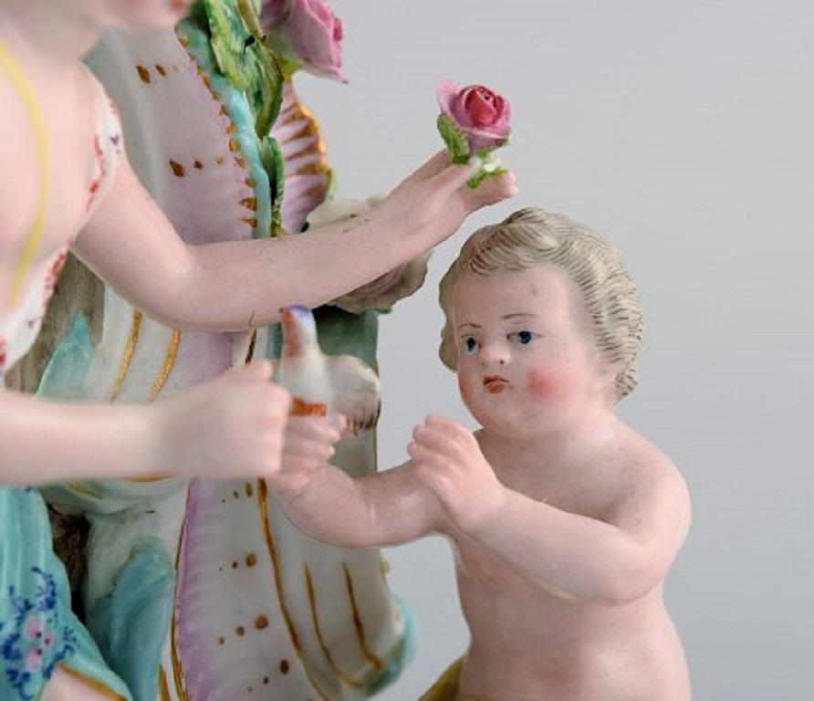 Antique Meissen Candlestick in Hand-Painted Porcelain, Late 19th Century 2