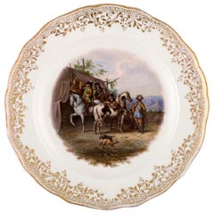 Assiette décorative ancienne de Meissen en porcelaine peinte à la main avec motif de chasse