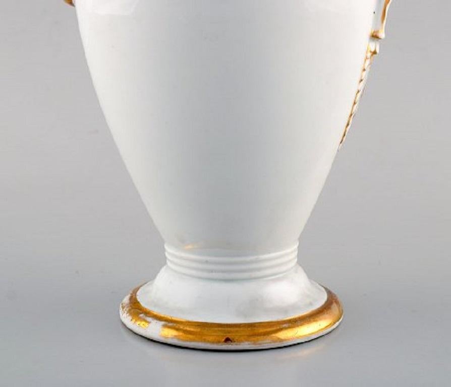 Stile impero Antica caffettiera Impero di Meissen con decorazioni in oro, XIX secolo in vendita