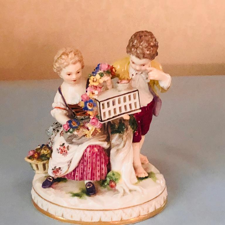 Antique Meissen Figural Group of Girl and Boy with Two Birds Out of Their Cage In Good Condition In Boston, MA