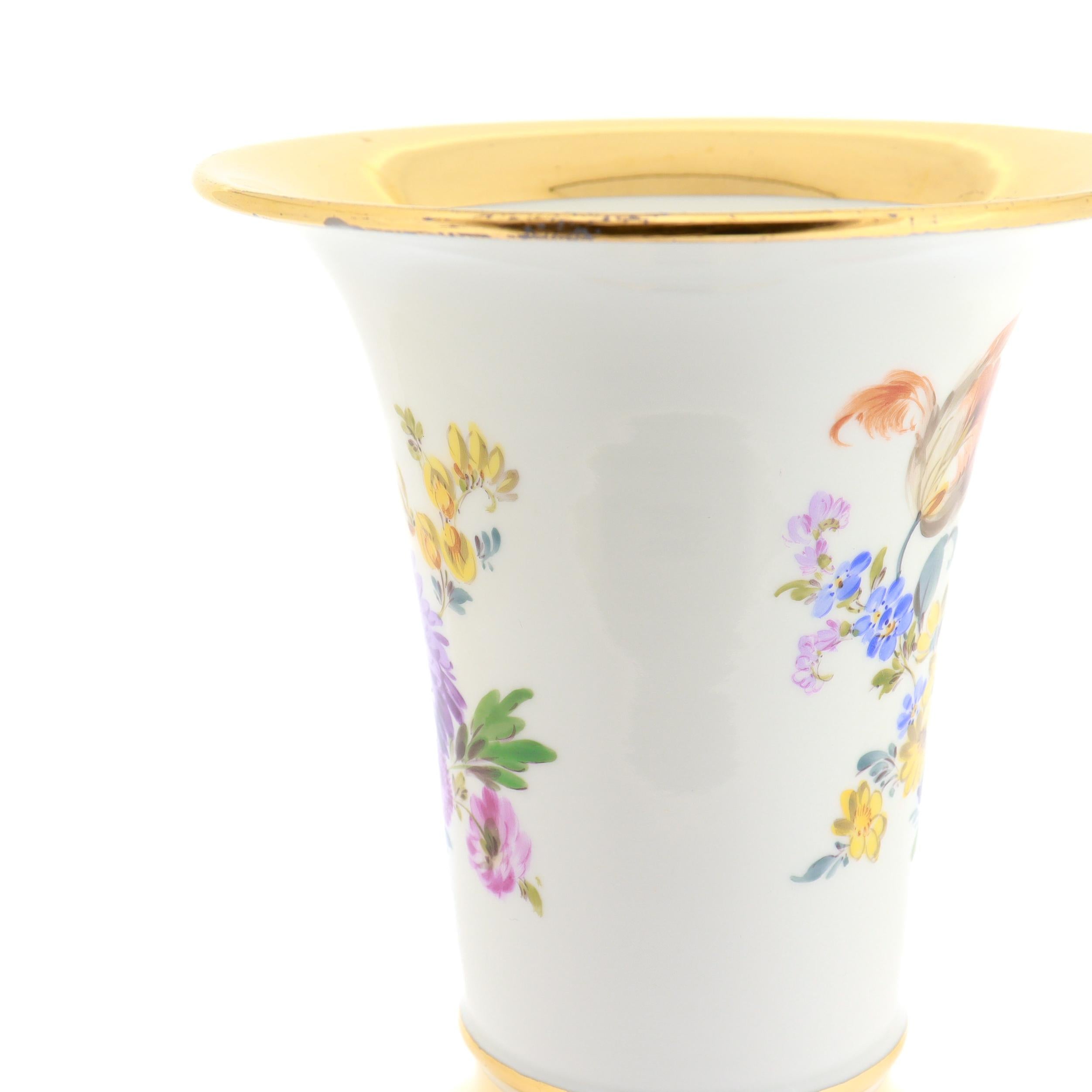 Antique Meissen Gilt Porcelain Trumpet Form Floral Vase For Sale 7