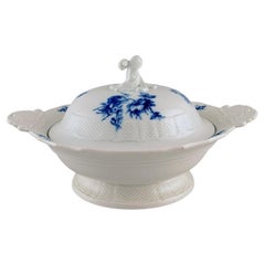 Antique Meissen Lidded Tureen with Handles in Hand-Painted Porcelain