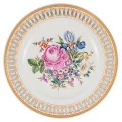 Antique Meissen Openwork Plate in Hand-Painted Porcelain with Flowers
