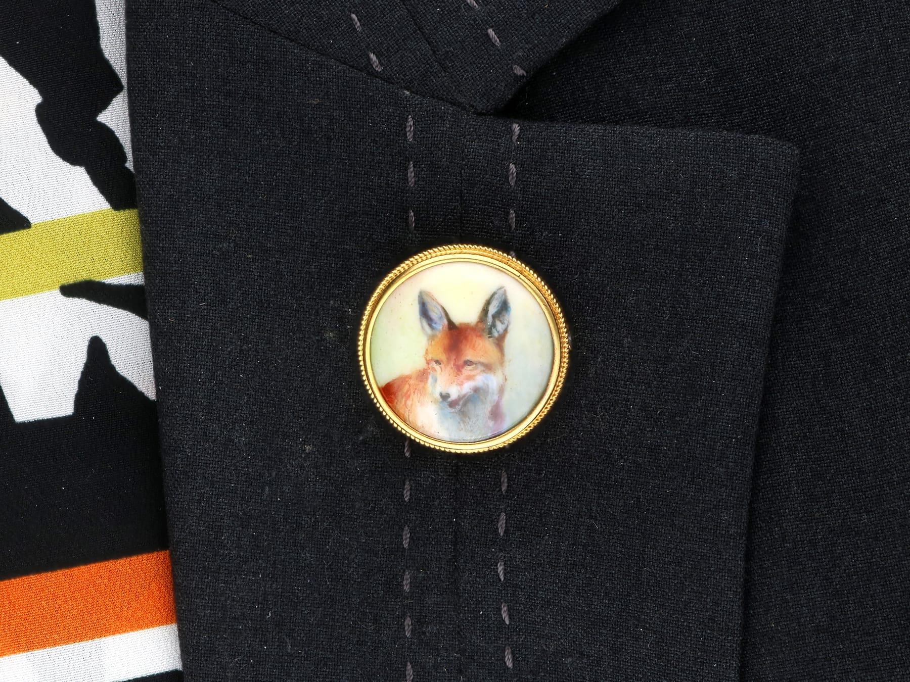 Antique Meissen Porcelain and 14k Yellow Gold Brooch Circa 1900 im Angebot 8
