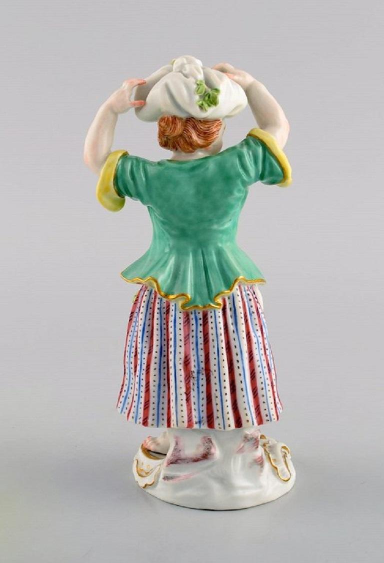 Antique Meissen Porcelain Figurine, Girl, Model 147, Approx. 1900 In Excellent Condition In Copenhagen, DK