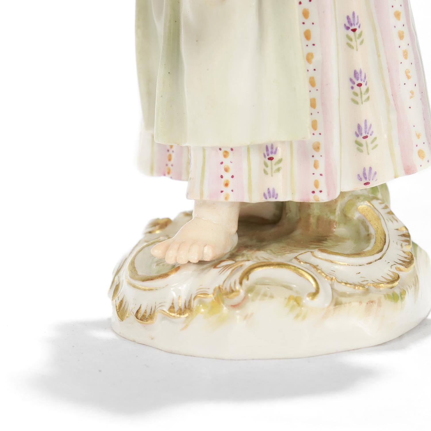 Antique Meissen Porcelain Figurine of a Girl with Flower Basket For Sale 6