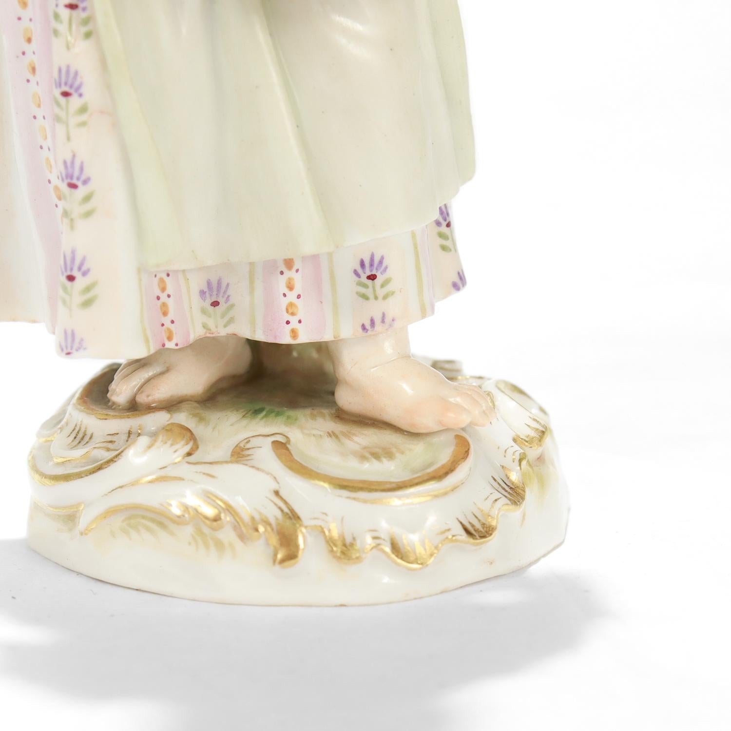 Antique Meissen Porcelain Figurine of a Girl with Flower Basket For Sale 7
