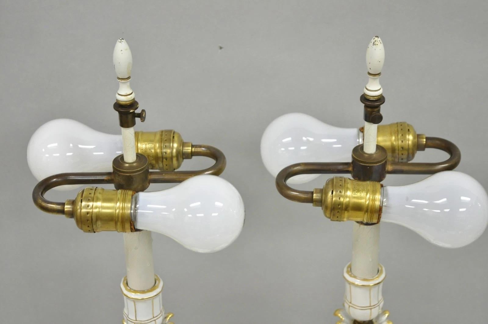 Antique Meissen Porcelain German Figural Lighted Candlestick Table Lamps - Pair en vente 5